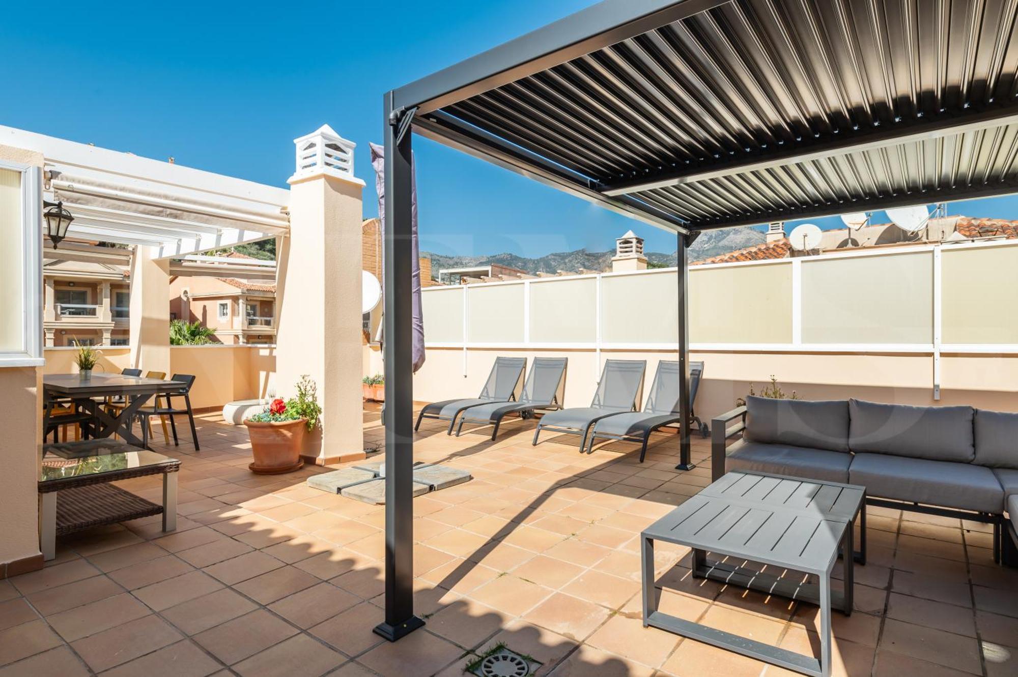 Appartement Seaside With Large Terrace, Pool & Parking Rems *